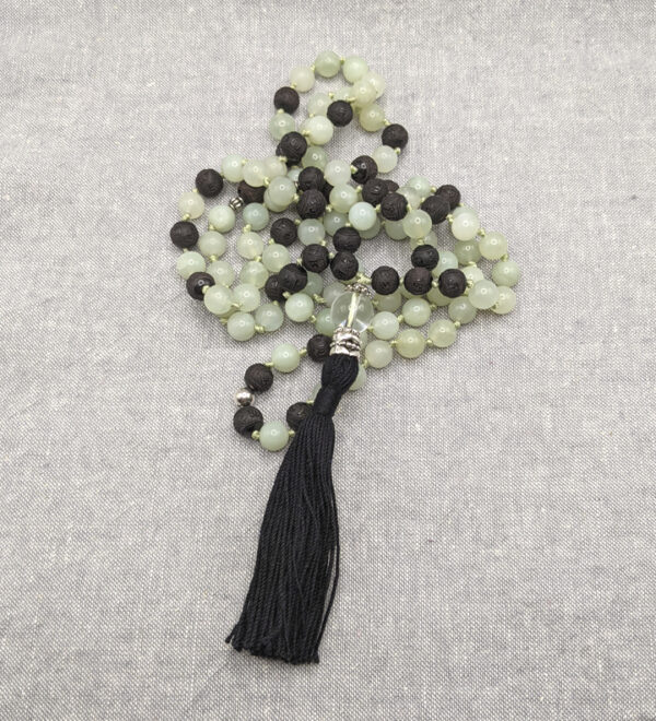 Serpentine and Sandalwood Mala - Image 2