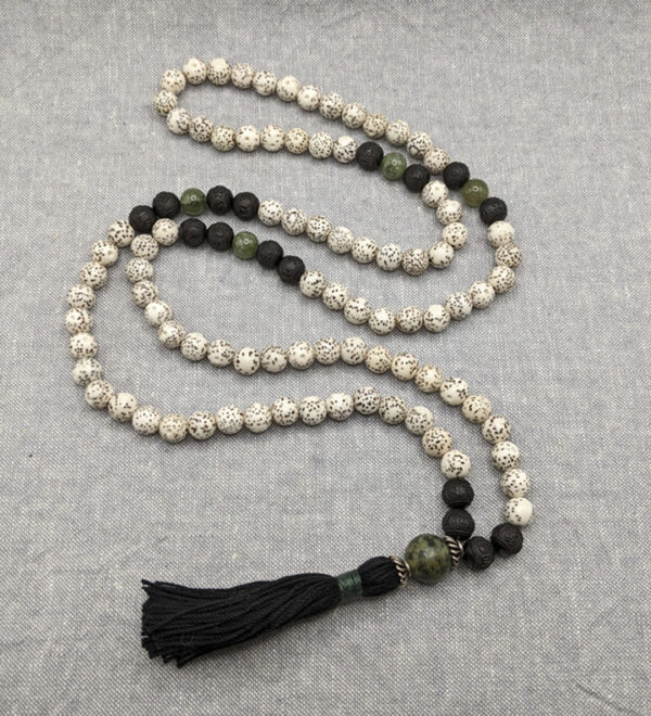 Bodhi Black Sandalwood Green Apatite