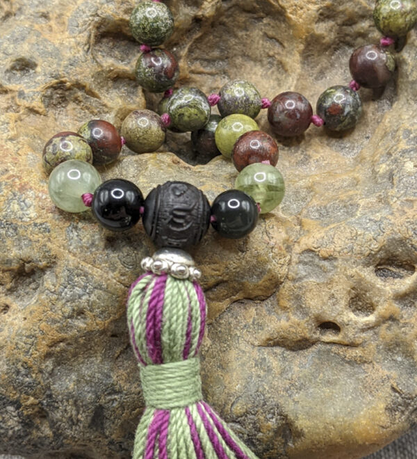 Dragons Blood Pocket Mala - Image 2