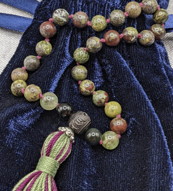 Dragons Blood Pocket Mala - Image 3