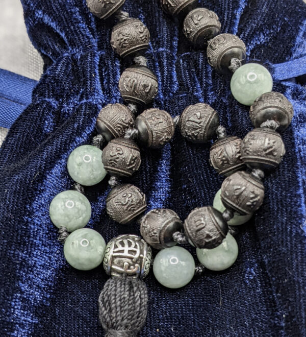 Black Sandalwood Burma Jade Pocket Mala - Image 3